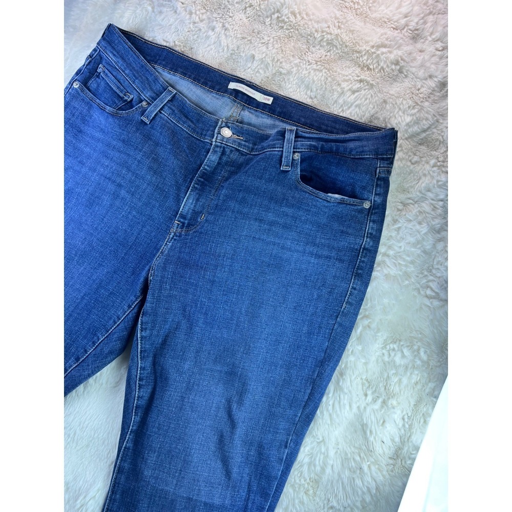 Levis Classic Bootcut Jeans Womens 18W S Blue Denim Medium Wash 23649. A21 - Picture 3 of 11